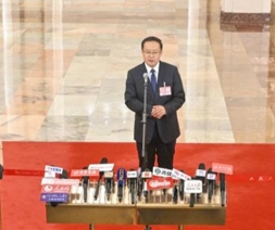 文化和旅游部部长孙业礼：把文化旅游业培育成支柱产业