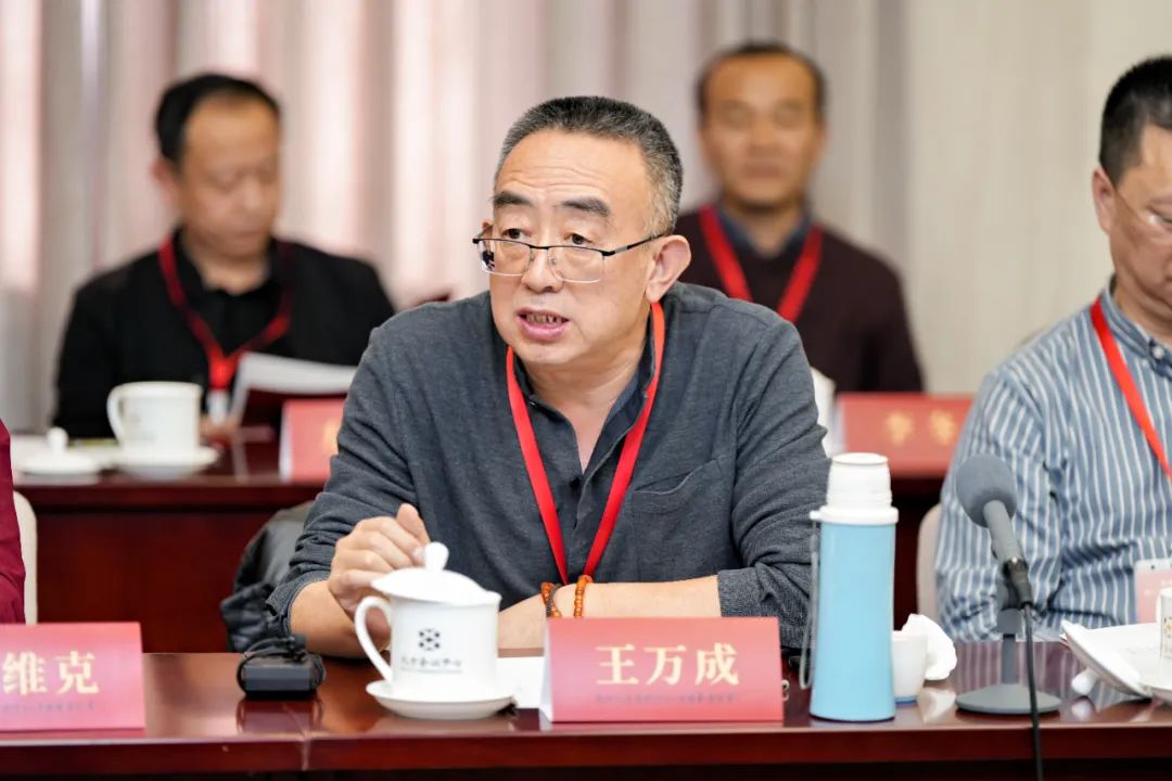 王万成（甘肃画院院长）：新时代画院创作与人才培养座谈会纪要
