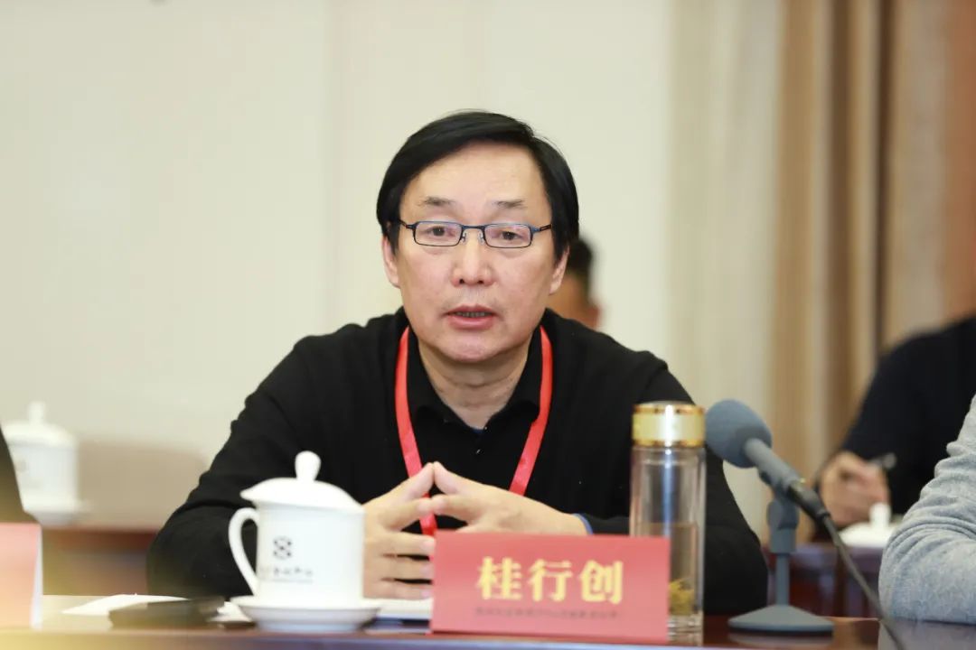 桂行创（河南省书画院院长）：新时代画院创作与人才培养座谈会纪要