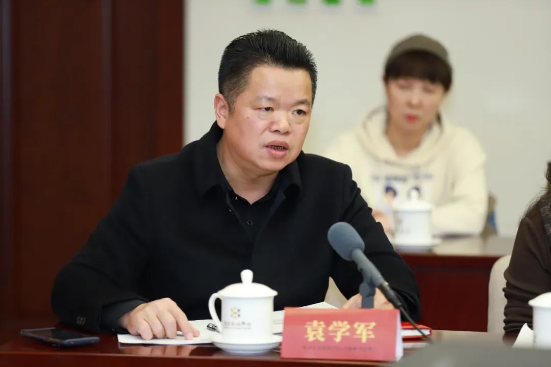 袁学军（中国国家画院创研规划处处长）：新时代画院创作与人才培养座谈会纪要
