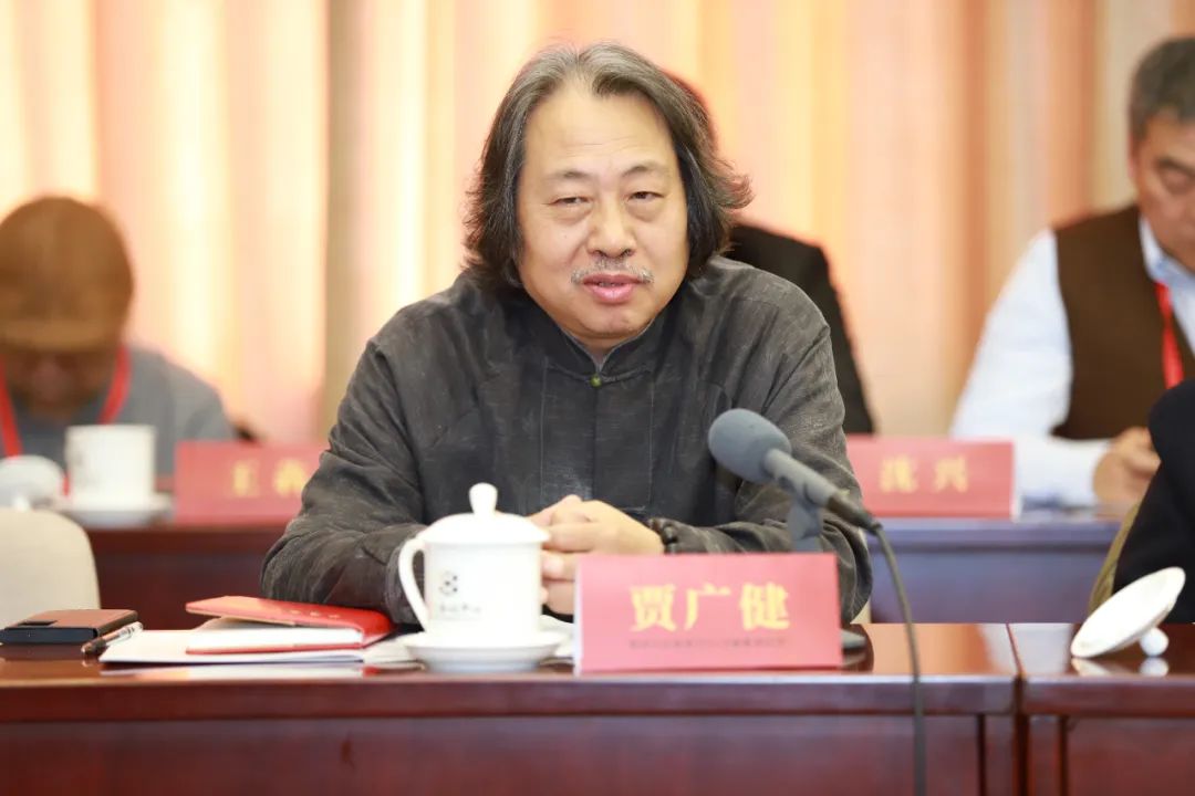 贾广健（中国美术家协会副主席）：新时代画院创作与人才培养座谈会纪要
