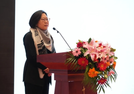 裔萼：中国人物画在景观社会中的困境与突围   