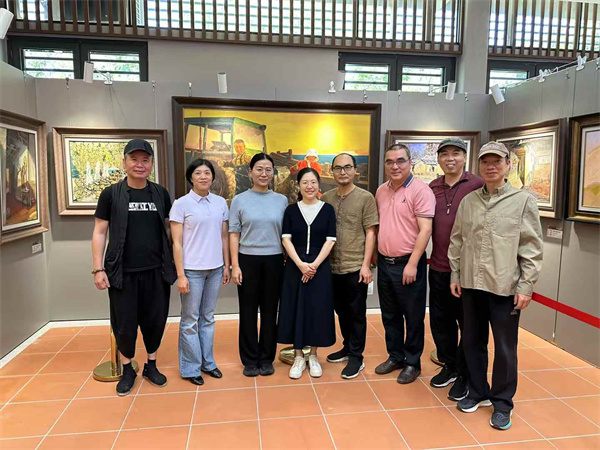 “绘笔展高山蝶变·油彩映生态初心”中国油画创作研究院油画作品联展在厦门市苏颂书院隆重开幕