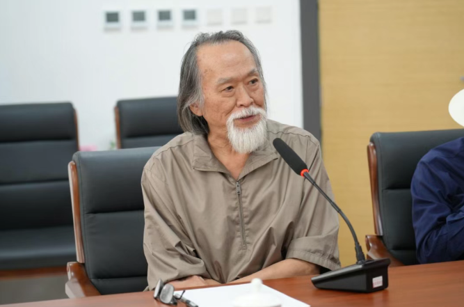 邢少臣｜“中流砥柱——纪念中国人民抗日战争暨世界反法西斯战争胜利80周年主题美术作品展”座谈会举办